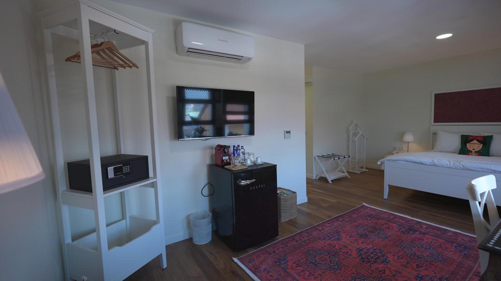 Pertevniyal Aziziye Hotel Конья Экстерьер фото