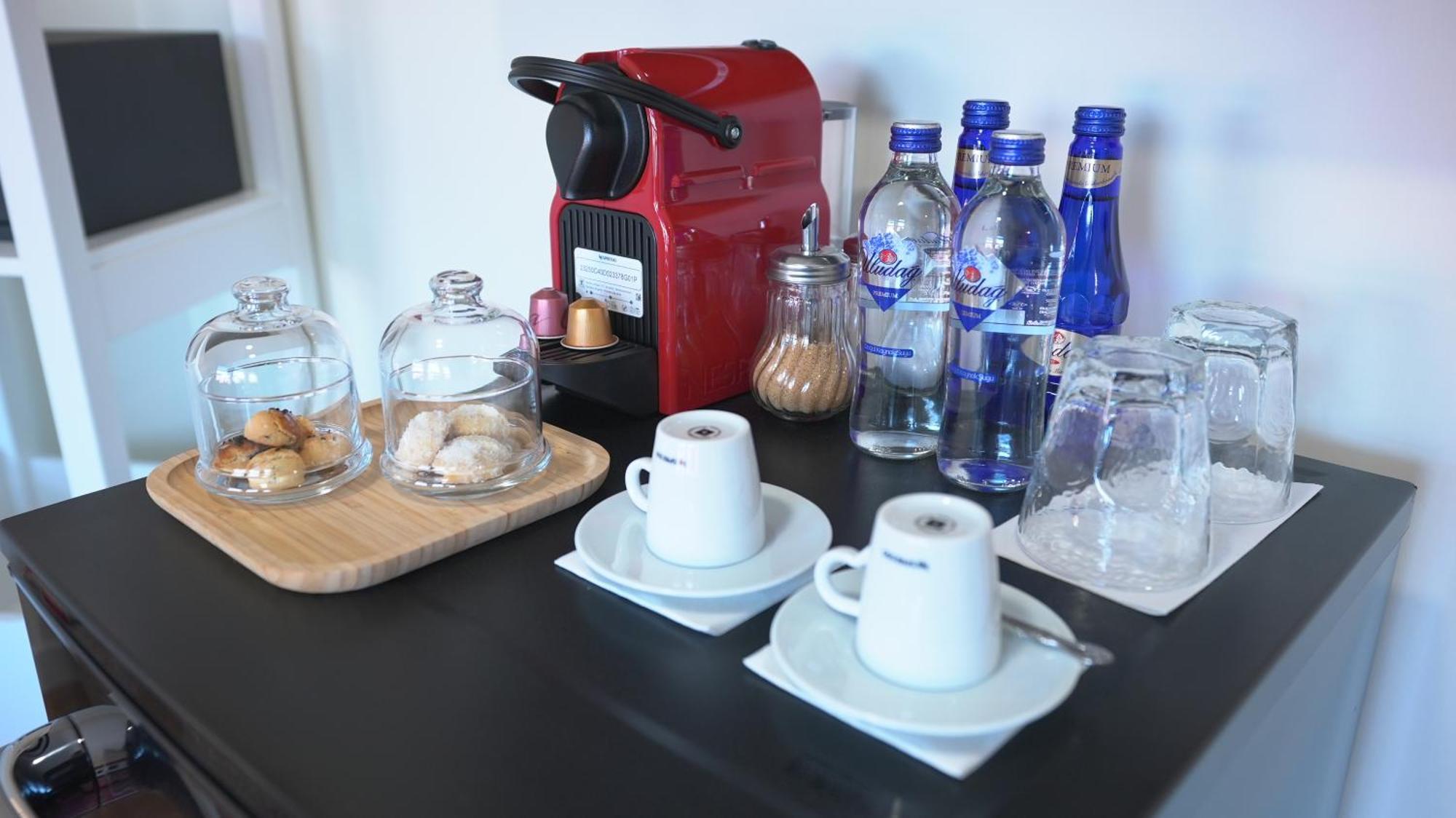 Pertevniyal Aziziye Hotel Конья Экстерьер фото